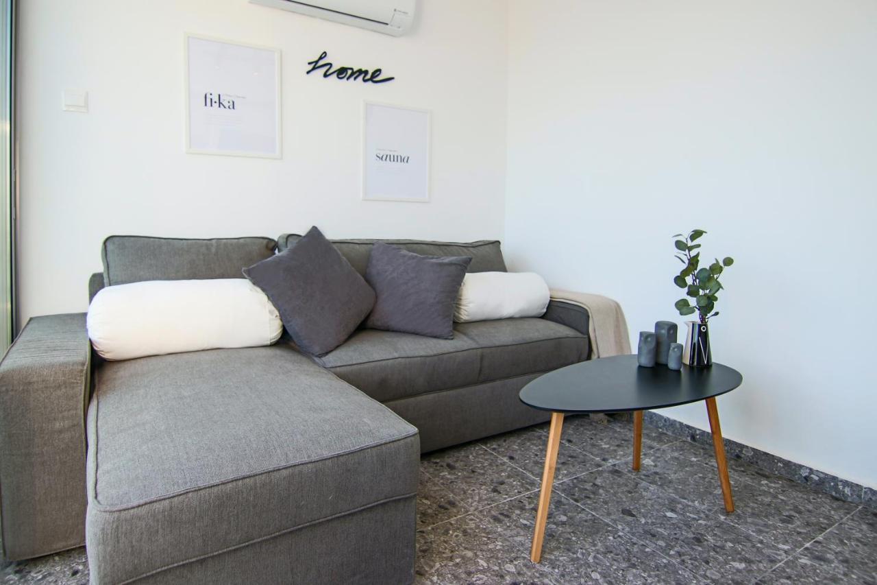 Phaedrus Living Seaview Studio Suite Lighthouse 52 Paphos Extérieur photo