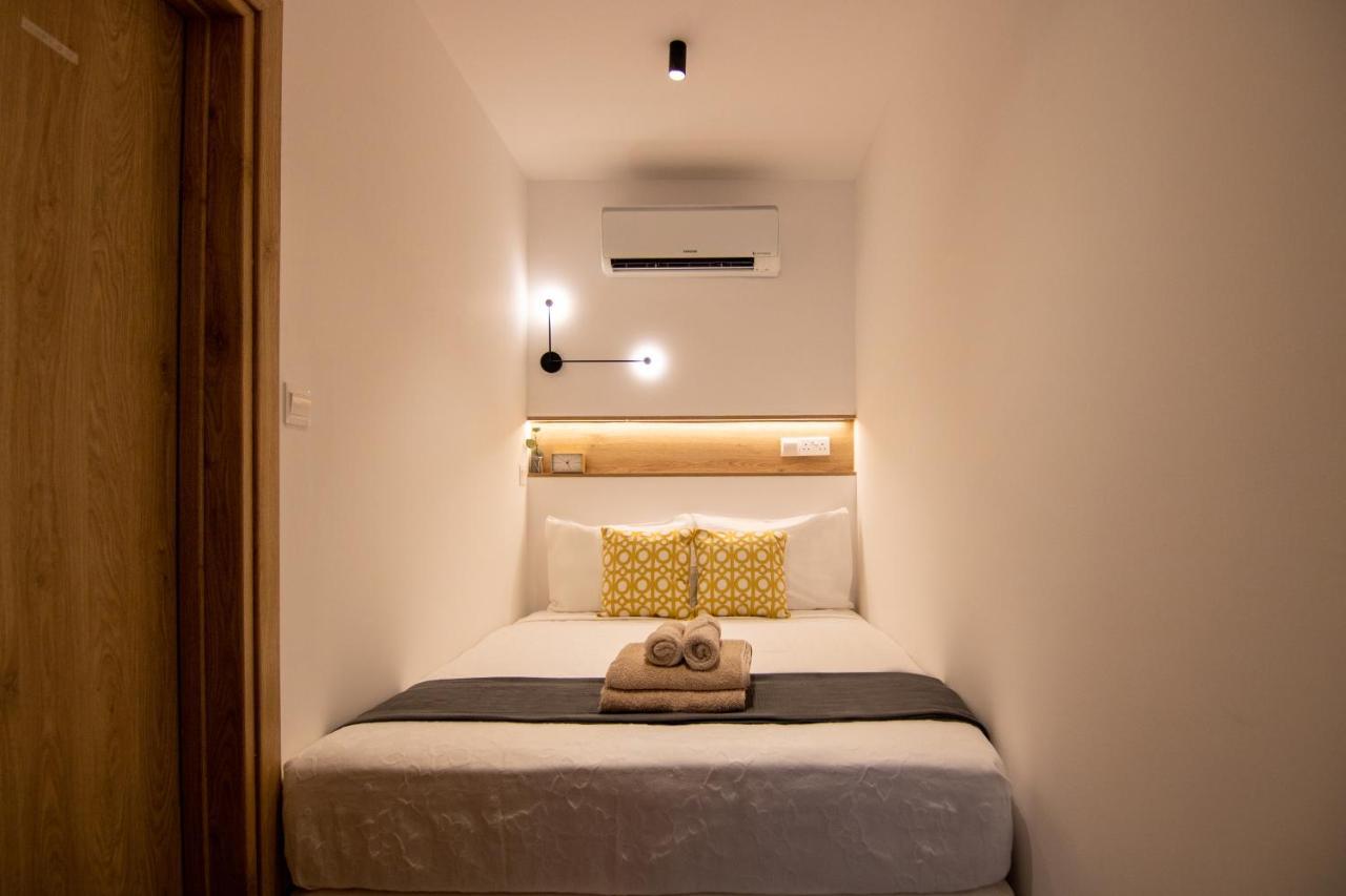 Phaedrus Living Seaview Studio Suite Lighthouse 52 Paphos Extérieur photo